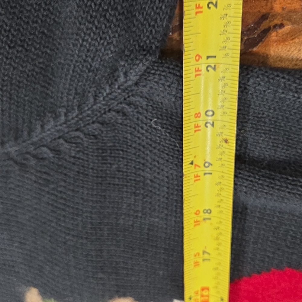 Festive Northern Isles Santa Claus Black Sweater - Picture 8 of 10